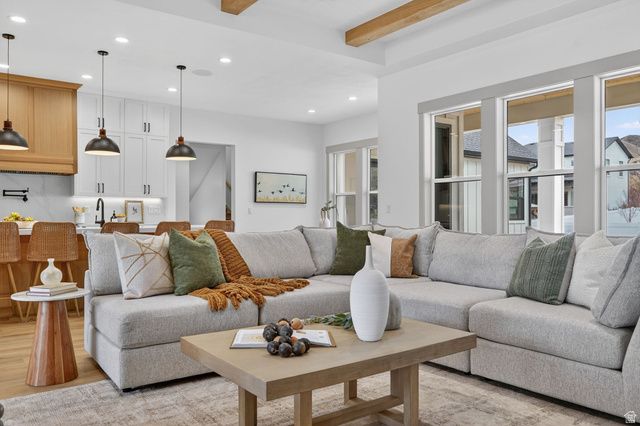 1096 N 1000 E, Mapleton, UT 84664