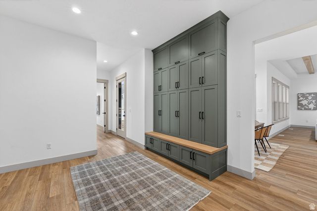 1096 N 1000 E, Mapleton, UT 84664