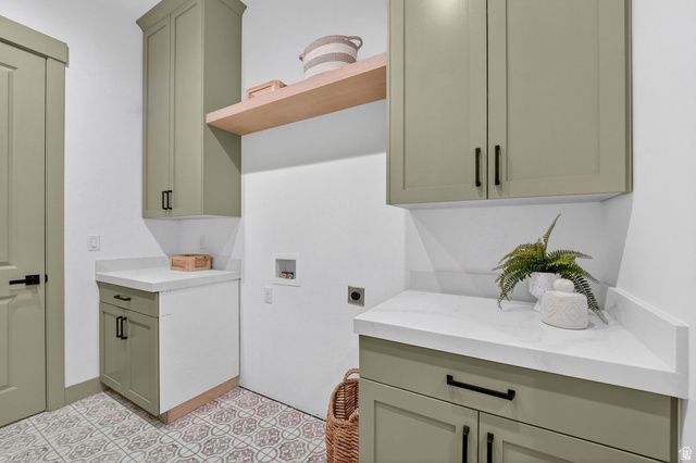 1096 N 1000 E, Mapleton, UT 84664