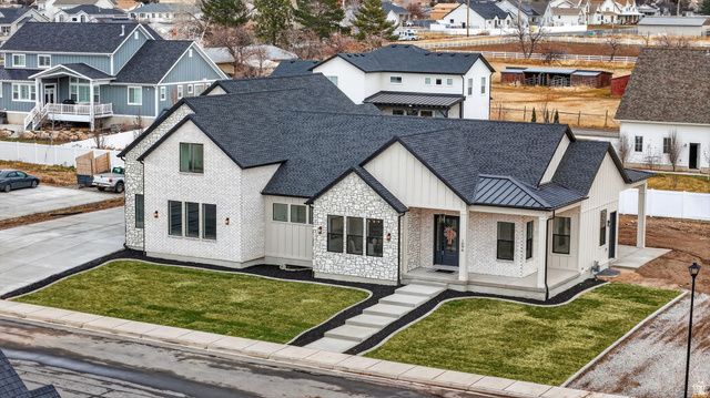 1096 N 1000 E, Mapleton, UT 84664