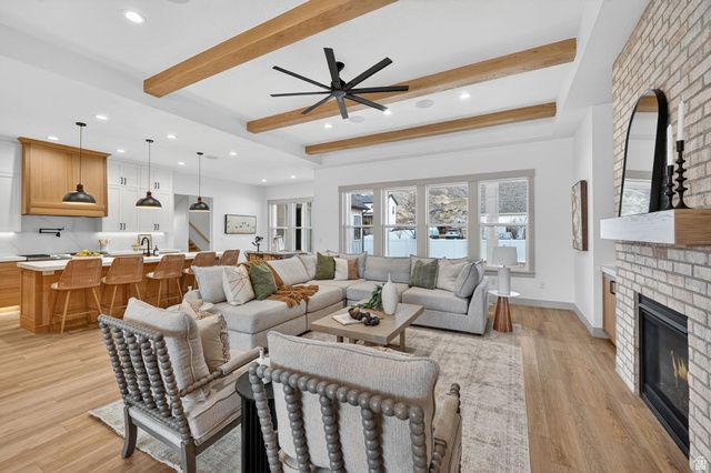 1096 N 1000 E, Mapleton, UT 84664