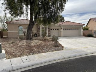 1405 Barrington Oaks Street, North Las Vegas, NV 89084