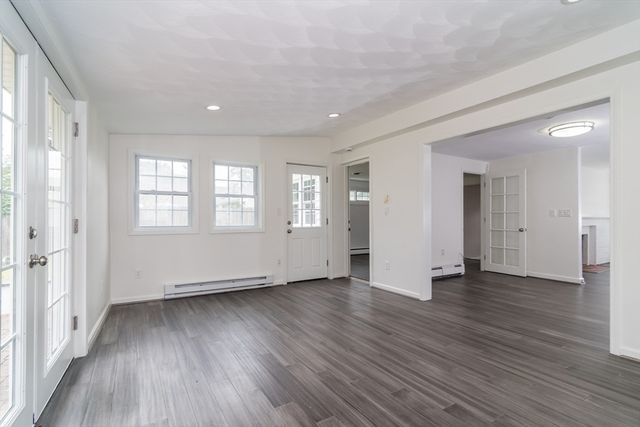 22 Wethersfield Rd, Natick, MA 01760