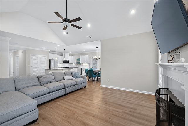 292 W Tyler Road, Farmington, AR 72730