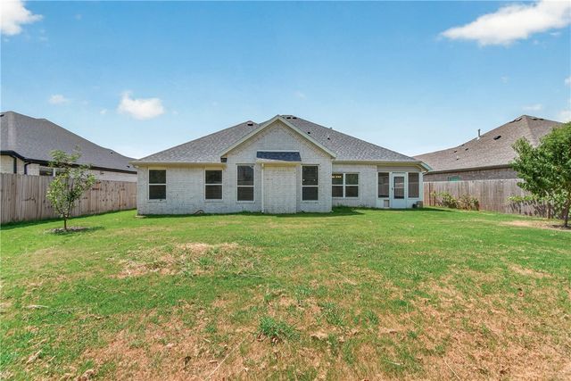 292 W Tyler Road, Farmington, AR 72730
