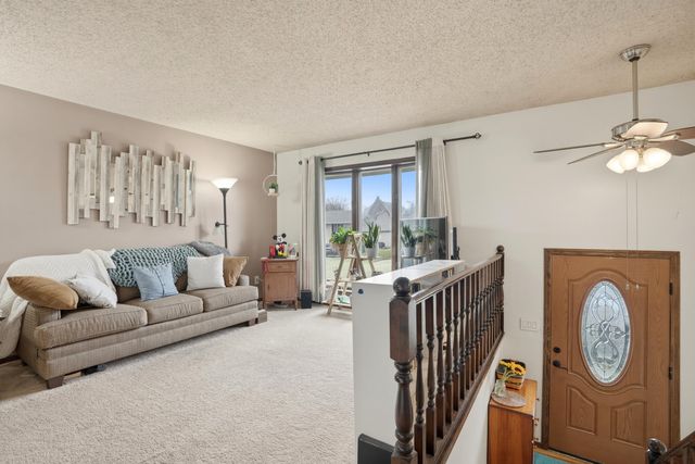 3726 W 79th Avenue, Merrillville, IN 46410