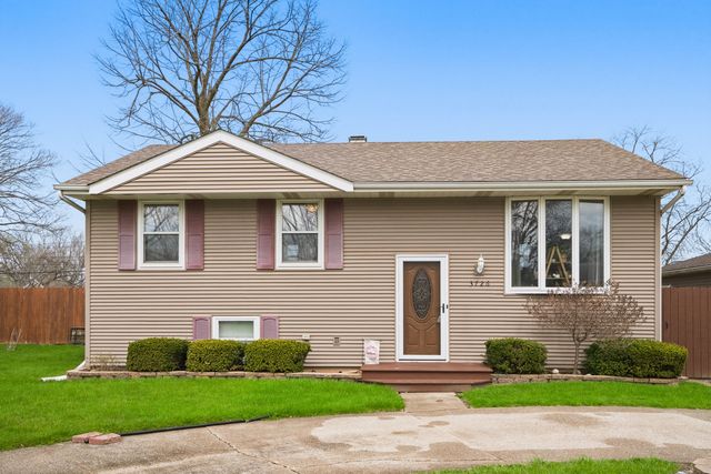 3726 W 79th Avenue, Merrillville, IN 46410