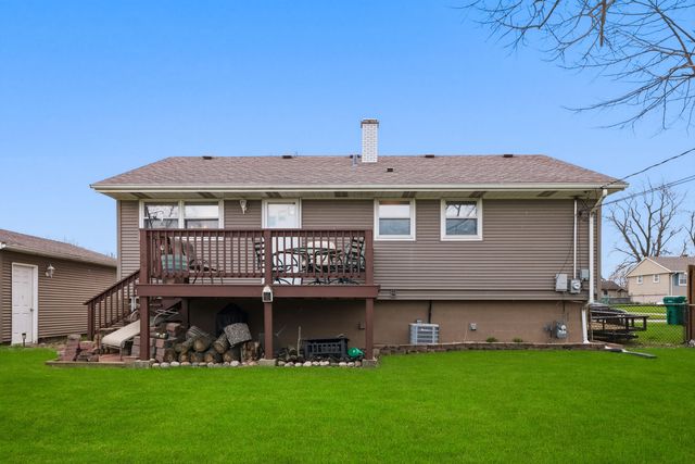 3726 W 79th Avenue, Merrillville, IN 46410