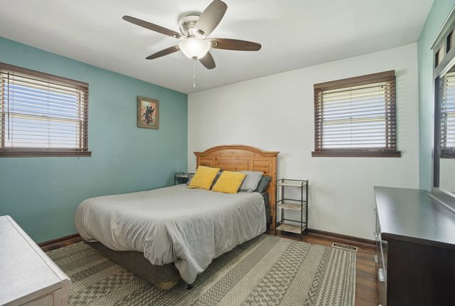 3726 W 79th Avenue, Merrillville, IN 46410