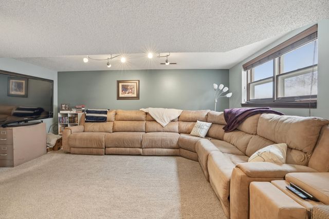 3726 W 79th Avenue, Merrillville, IN 46410