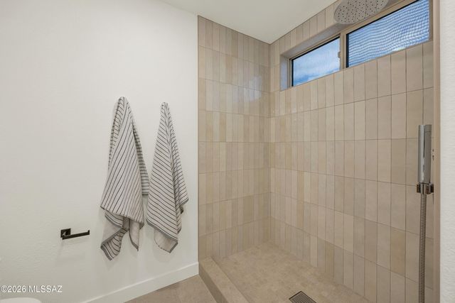 7898 W Sacramento Hill Drive, Tucson, AZ 85743