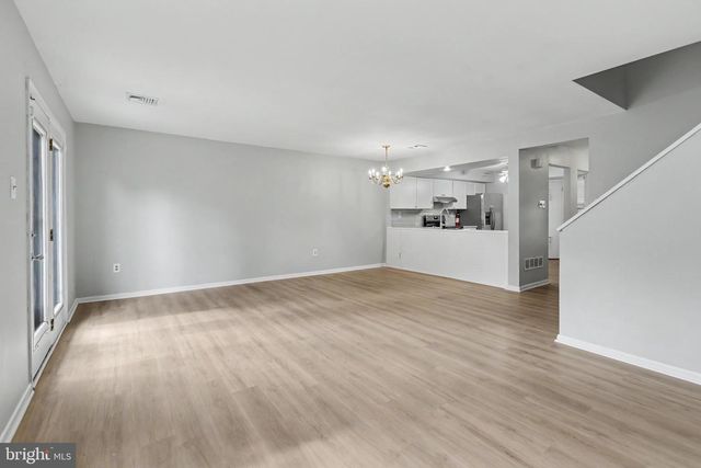 5 GOLDENROD CT, Hamilton, NJ 08690