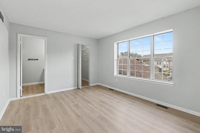 5 GOLDENROD CT, Hamilton, NJ 08690