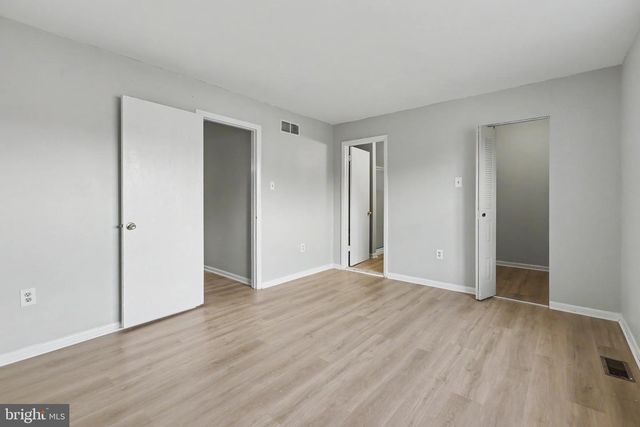 5 GOLDENROD CT, Hamilton, NJ 08690