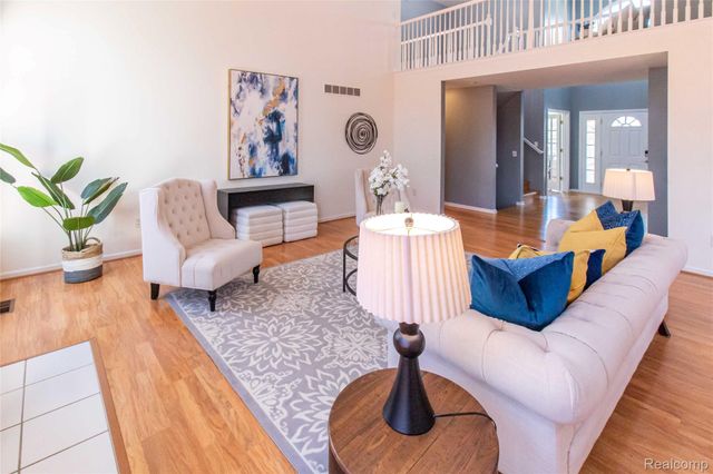 20732 Hannah Court, Novi, MI 48375