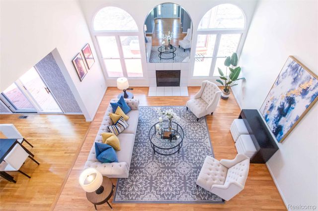 20732 Hannah Court, Novi, MI 48375