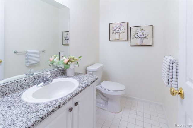 20732 Hannah Court, Novi, MI 48375