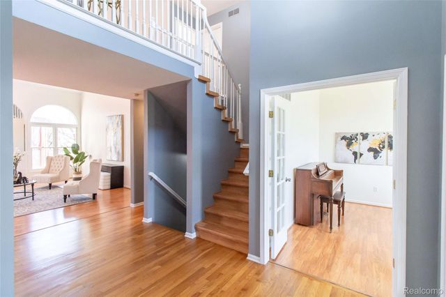 20732 Hannah Court, Novi, MI 48375