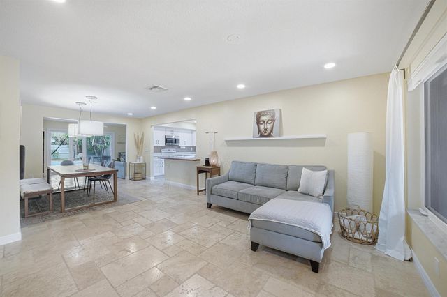 721 N Lakeside Drive, Lake Worth Beach, FL 33460