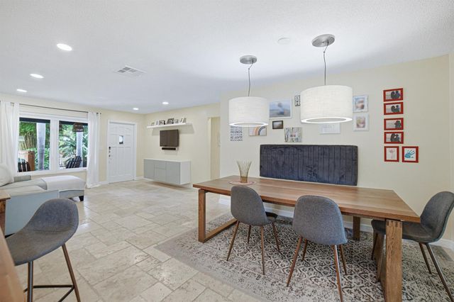 721 N Lakeside Drive, Lake Worth Beach, FL 33460