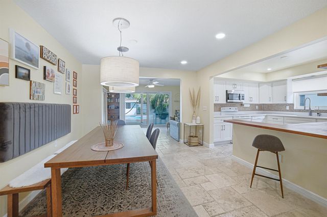 721 N Lakeside Drive, Lake Worth Beach, FL 33460