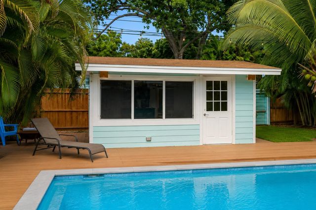 721 N Lakeside Drive, Lake Worth Beach, FL 33460