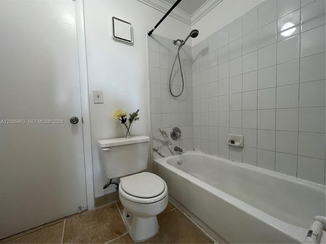 781 Crystal Lake Drive 781, Deerfield Beach, FL 33064