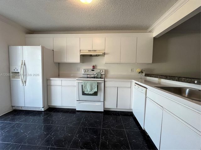 781 Crystal Lake Drive 781, Deerfield Beach, FL 33064