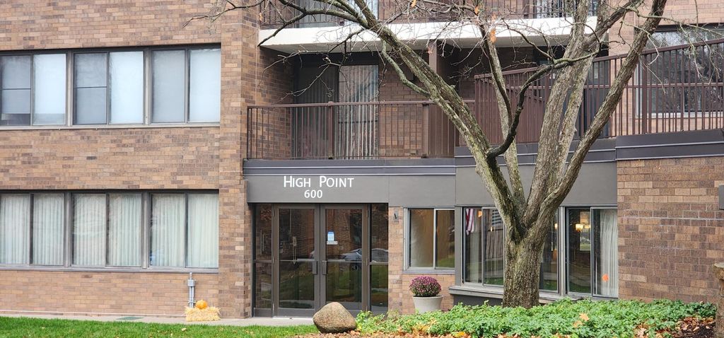 600 4th Street SW 104, Rochester, MN 55902