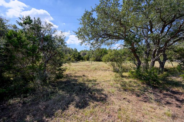 1001 Bluff View RD, Wimberley, TX 78676