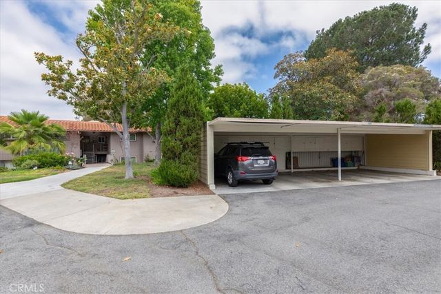 859 Ronda Mendoza N, Laguna Woods, CA 92637