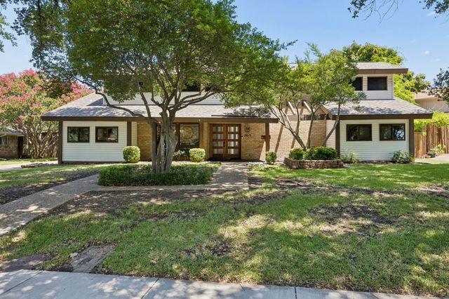 2813 Raintree Drive, Carrollton, TX 75006