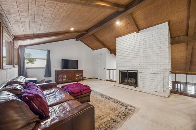 2813 Raintree Drive, Carrollton, TX 75006