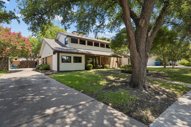 2813 Raintree Drive, Carrollton, TX 75006