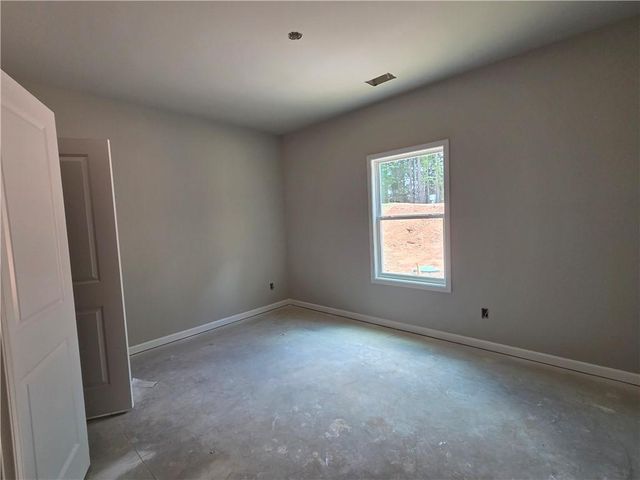 330 Meadows Drive, Bethlehem, GA 30620