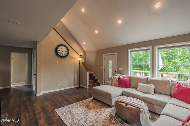 329 Severine Lane, Fultonville, NY 12072