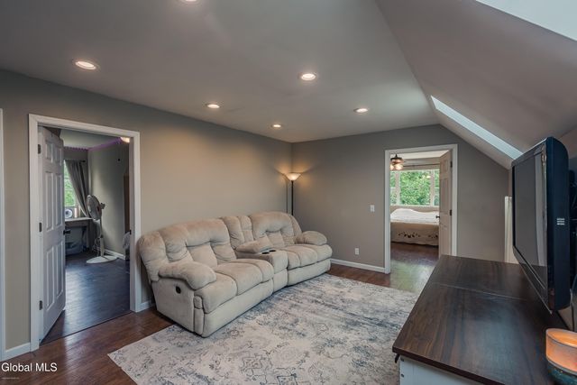 329 Severine Lane, Fultonville, NY 12072