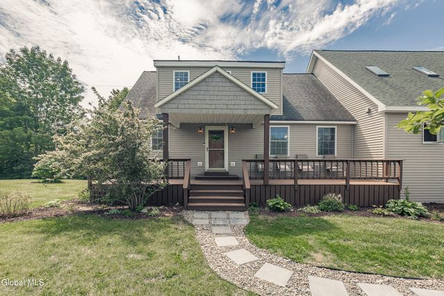 329 Severine Lane, Fultonville, NY 12072