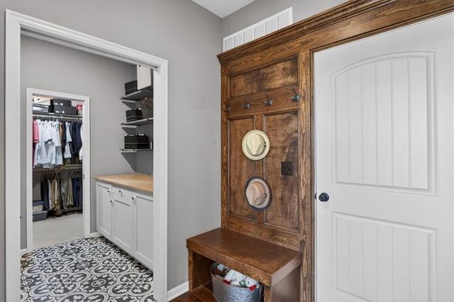 19013 Deer Run Street, Spring Hill, KS 66083