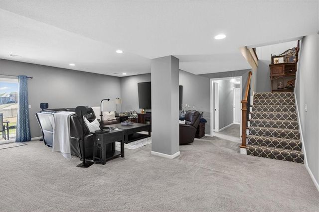 19013 Deer Run Street, Spring Hill, KS 66083