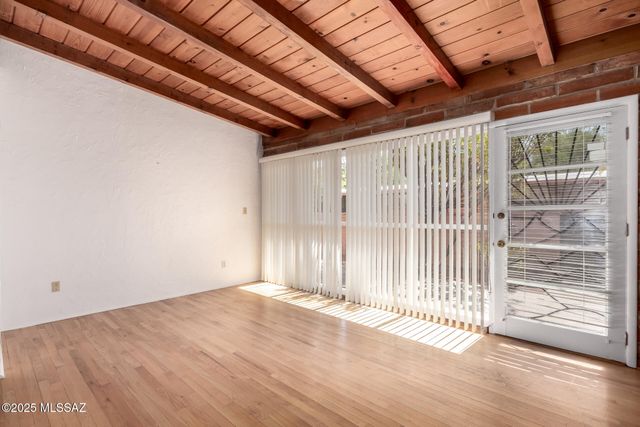 2431 E 2nd Street, Tucson, AZ 85719