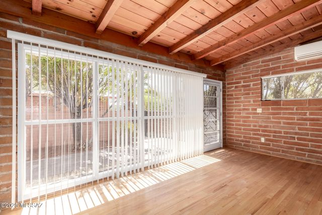 2431 E 2nd Street, Tucson, AZ 85719