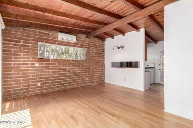 2431 E 2nd Street, Tucson, AZ 85719
