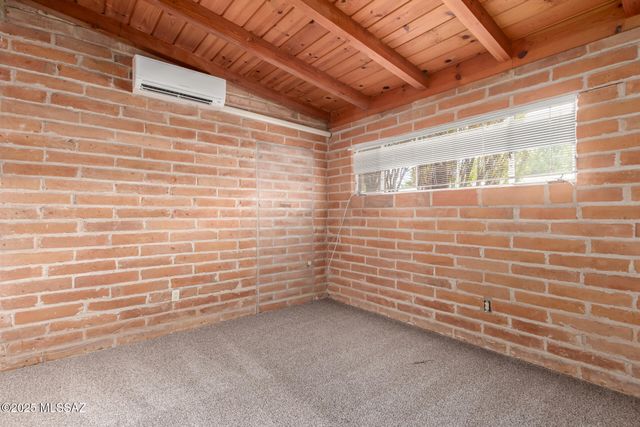2431 E 2nd Street, Tucson, AZ 85719