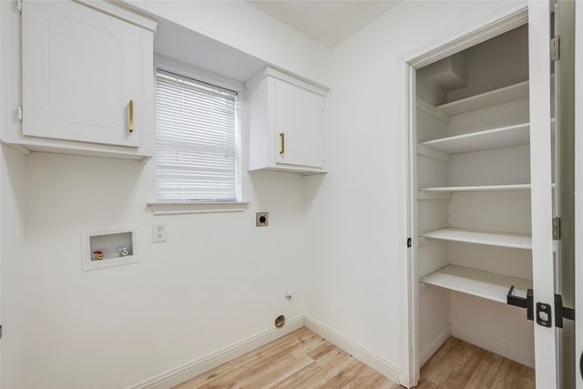 7411 Carta Valley Drive, Dallas, TX 75248