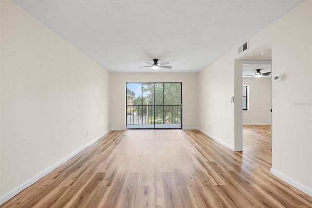 5817 PARK STREET N 302, St Petersburg, FL 33709