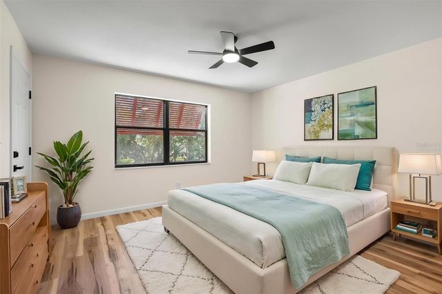5817 PARK STREET N 302, St Petersburg, FL 33709