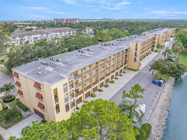 5817 PARK STREET N 302, St Petersburg, FL 33709