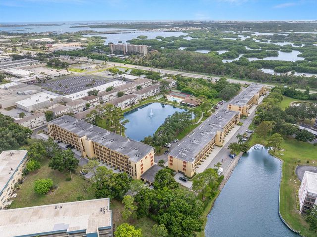 5817 PARK STREET N 302, St Petersburg, FL 33709