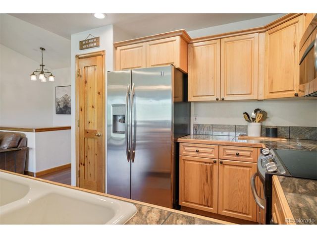 113 Lookout Ridge Dr, Dillon, CO 80435